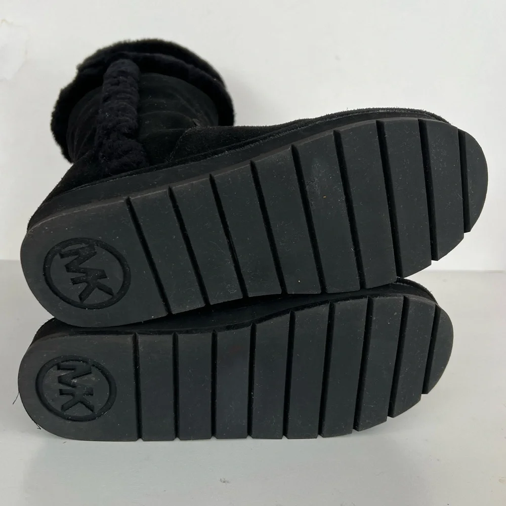 Michael Kors Sheep Lined Suede Leather Tall Winter Snow Boots in Black, size 6